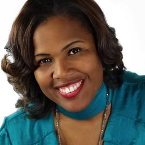 Meet your Posher, Lakeisha